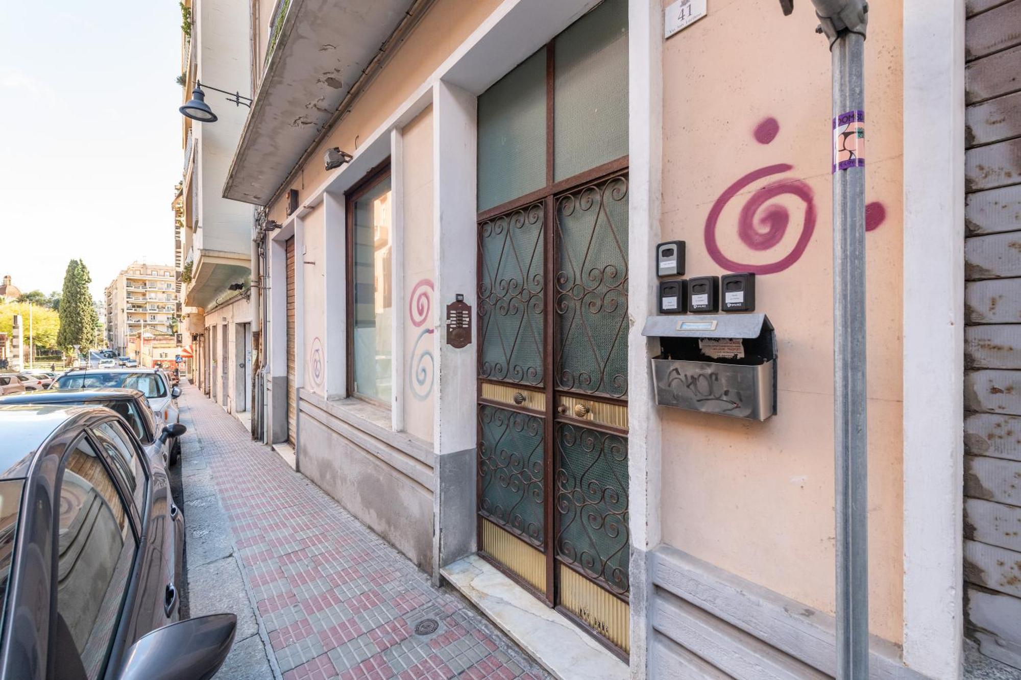 Central Rooms Best Vacation Ever Cagliari Exterior foto